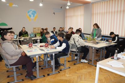 STEM център в ПГССХТ 6
